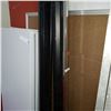 Image 2 : 2 PROJECTION SCREENS DA-LIT WITH TRIPOD AND PULLDOWN RETRACABLE