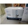 Image 3 : WIFI PROTECTION WEATHER AND CLOCK AND TRAVEL SIZE HUMIDIFIER