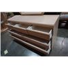 Image 2 : 7 DRAWER DRESSER W/ MIRROR