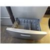 Image 8 : LIGHT GREY SAMSUNG FRONT LOAD WASHER AND DRIER SET - TESTED AND WORKING