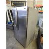 Image 2 : STAINLESS SAMSUNG SIDE BY SIDE REFRIDGERATOR W/ ICE MAKER AND WATER - TESTED AND WORKING