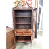 Image 2 : ANTIQUE MAHOGANY 1 PIECE GLASSDOOR DISPLAY CABINET DUNCAN PHYFFE