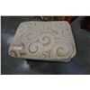 Image 2 : UPHOLSTERED OTTOMAN