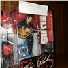 Image 2 : LOT OF 2 ELVIS FIGURINES