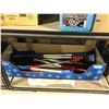 Image 1 : Box of Winter Wise Snow Brushes