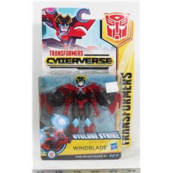 TRANSFORMER CYBERVERSE CYCLONE STRIKE WINDBLADE.