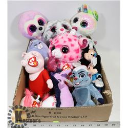 FLAT OF ASSORTED PLUSH ANIMALS.