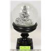 Image 1 : LARGE CHRISTMAS SNOW GLOBE