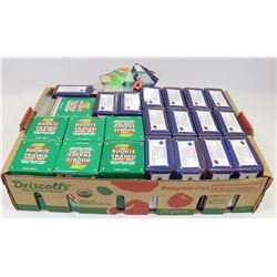 BOX OF ASSORTED BASEBALL CARDS