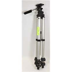 SLIK 92D ADJUSTABLE TRI-POD