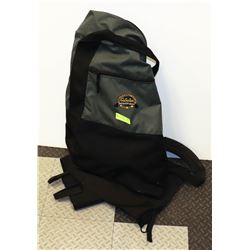 XL CABELA'S DUFFEL BAG/GEAR BAG