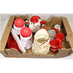 BOX OF CHRISTMAS DÉCOR