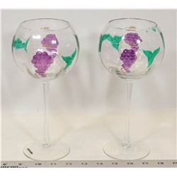2 WINE GLASSES HAND MADE & PAINTED