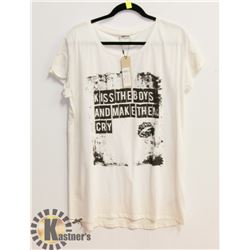 NEW WITH TAGS WOMENS SHIRT