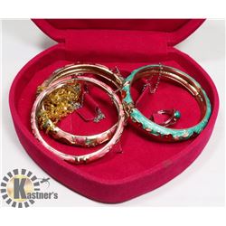 HEART SHAPE TRAVELING JEWELRY BOX FULL OF