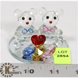 CRYSTAL LOVE BEARS