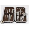 Image 1 : 7PC NAIL CARE SET.