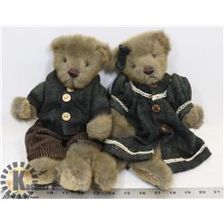 HIM & HER ANTIQUE BEARS