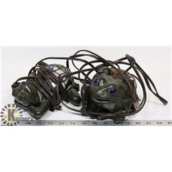 2 GLASS FROG LIGHTS (WORKS, BUT ONE REQUIRES BULB)