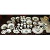 Image 1 : COMPLETE SET OF ROYAL ALBERT DINNER SET