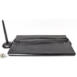 WACOM PTH660 INTUOS PRO DIGITAL GRAPHIC DRAWING