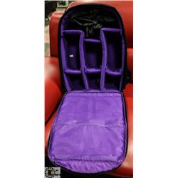 NEW G-RAPHY BLACK AND PURPLE CAMERA STORAGE