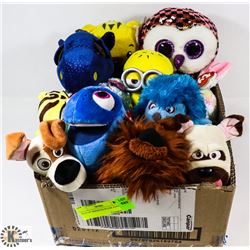 FLAT OF ASSORTED PLUSH TOYS
