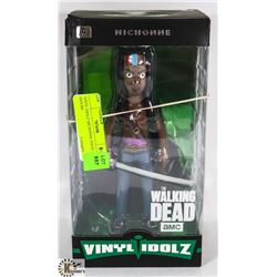 VINYL IDOLZ MICHONNE VINYL FIGURE.