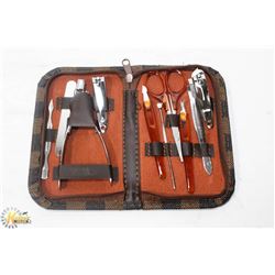NEW 10 PC MANICURE SET IN CASE