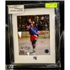 Image 1 : WAYNE GRETZKY "FACSIMILIE" SIGNED PHOTO