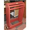 Image 1 : RED HORSE SADDLE STAND 11"X25"X39".