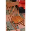 Image 1 : VINTAGE WOOD ROCKING CHAIR