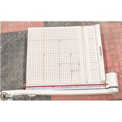 BOSTON 2655 PAPER CUTTER