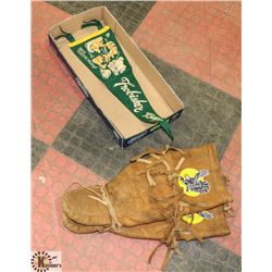 FIRST NATIONS MENS MUKLUKS WITH FROBISHER BAY