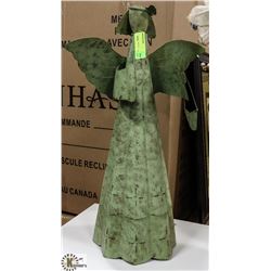 METAL ANGEL ORNAMENT