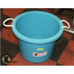 GRACIOUS LIVING LARGE UTILITY BUCKET WITH ROPE