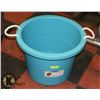 Image 1 : GRACIOUS LIVING LARGE UTILITY BUCKET WITH ROPE