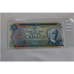 Canada Five Dollar Bills (1)