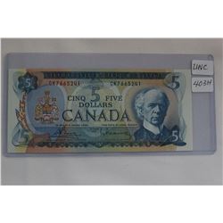 Canada Five Dollar Bills (1)