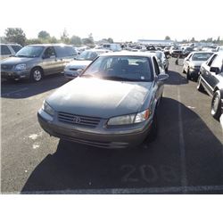 1999 Toyota Camry