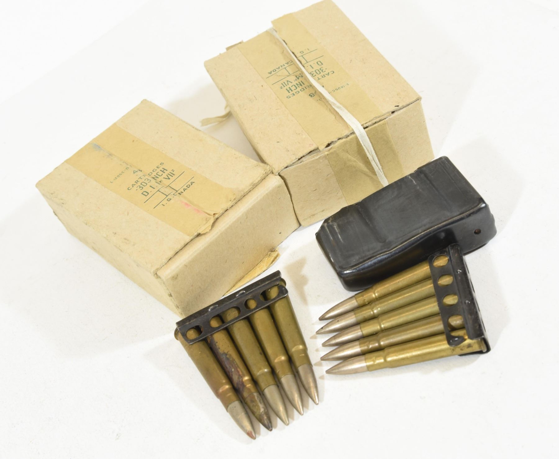 303 Magazine 303 Ammo and magazine