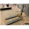 Image 1 : YELLOW LIFT-RITE 5500LB PALLET JACK