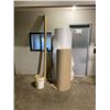 Image 2 : VACUUM CLEANER, BOX OF TABLE, ROLL OF CARDBOARD AND ROLL OF STYROFOAM