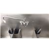 Image 2 : Restaurant style 3 sink
