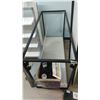 Image 2 : Display fixture 60"W x 24"D x 36"H