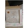 Image 3 : Lot of assorted tiles