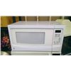 Image 1 : GE' microwave