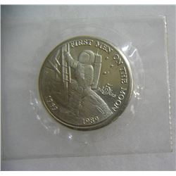 First men on the moon $5.00 medallion