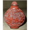 Image 3 : ANTIQUE CHINESE HAND CARVED CINNABAR SNUFF BOTTLE