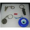 Image 1 : Collection of vintage key chains